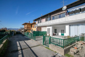 Darma's House 3 minutes from Monate lake - Happy Rentals